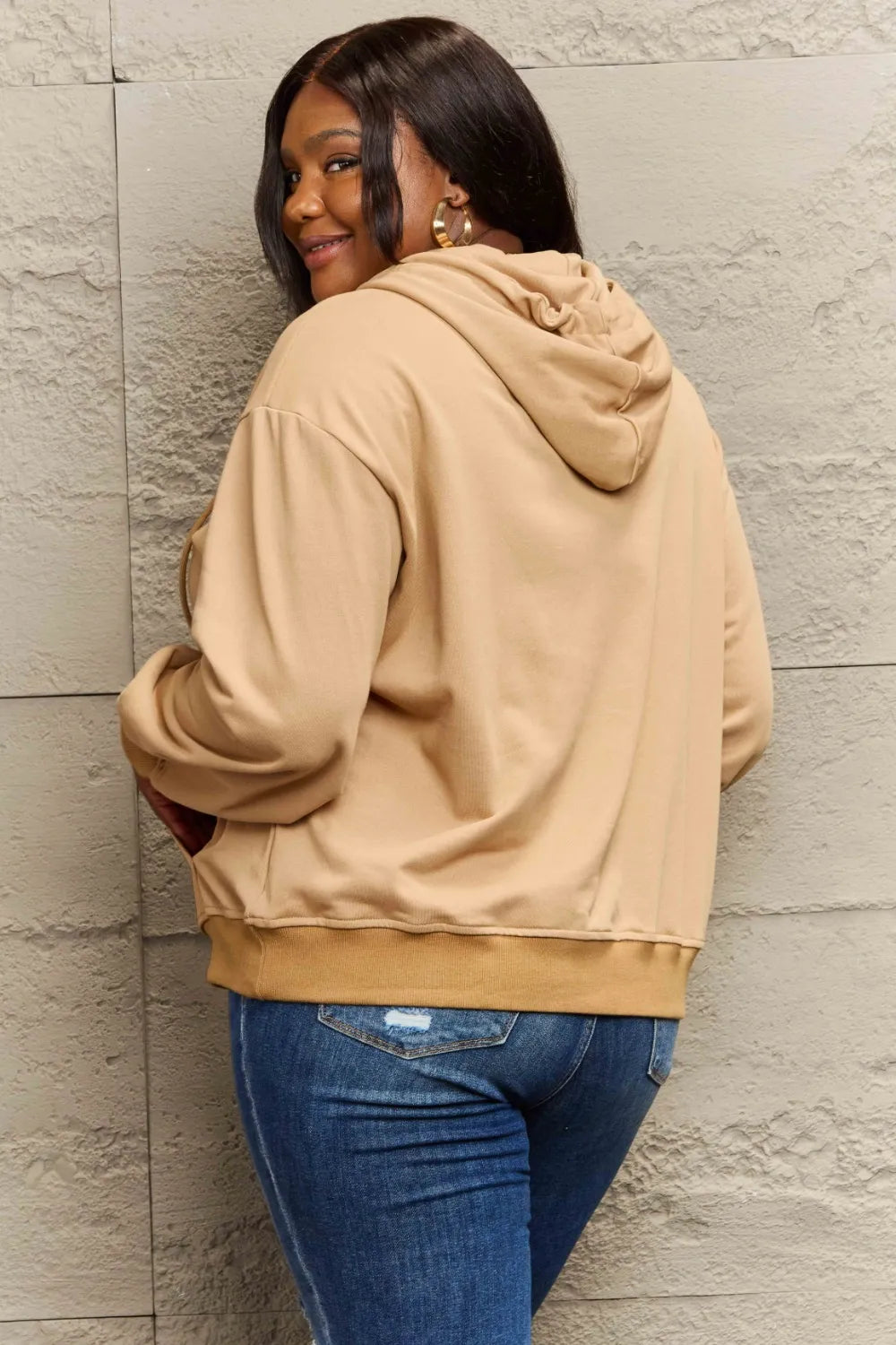 024702c3-0fbf-4946-a626-06b1ed1d7b04-Max