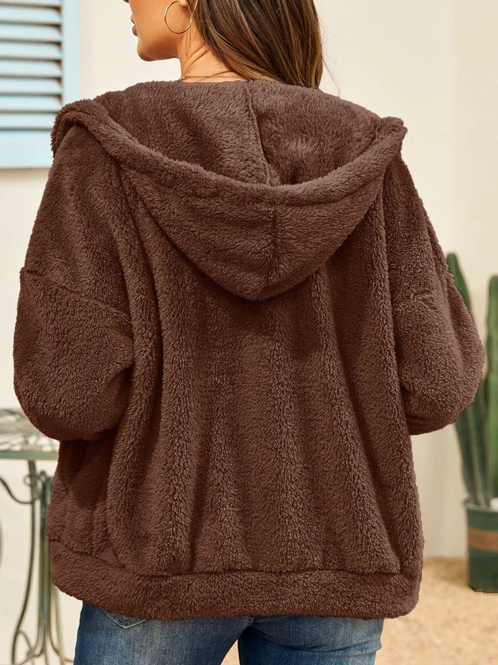 054cea4b-f6a0-4caf-8cb9-8aa5738745d2-Max