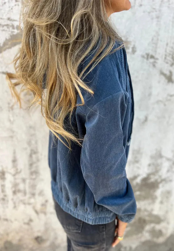 0b907777-ba55-41c7-a8e2-07220657b3e9-Max