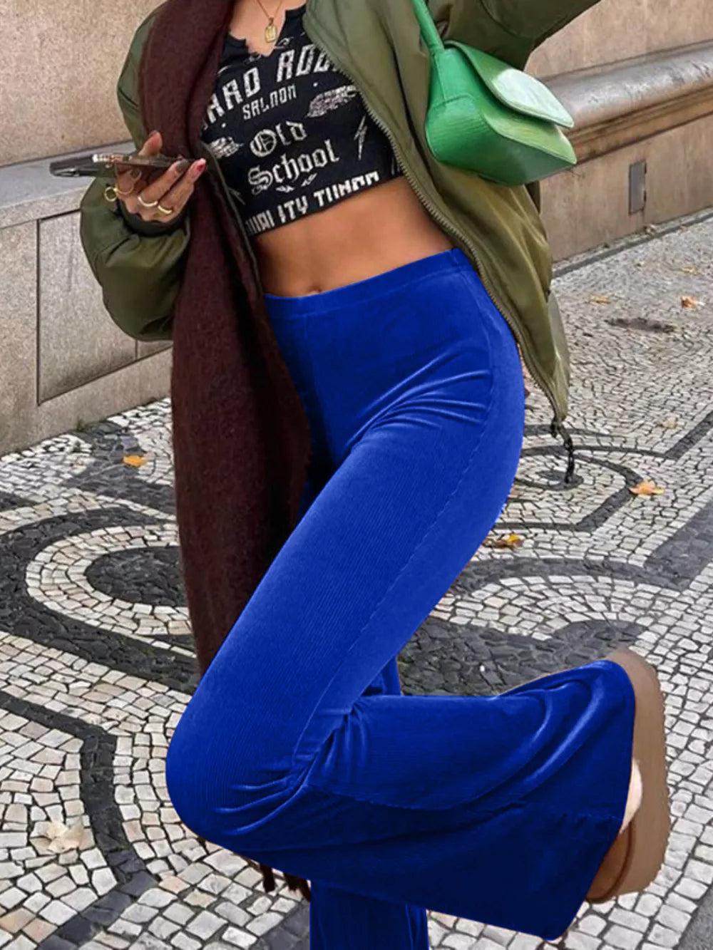 68cada27-d55f-4c25-9b5b-faf6b0d32b3a-Max