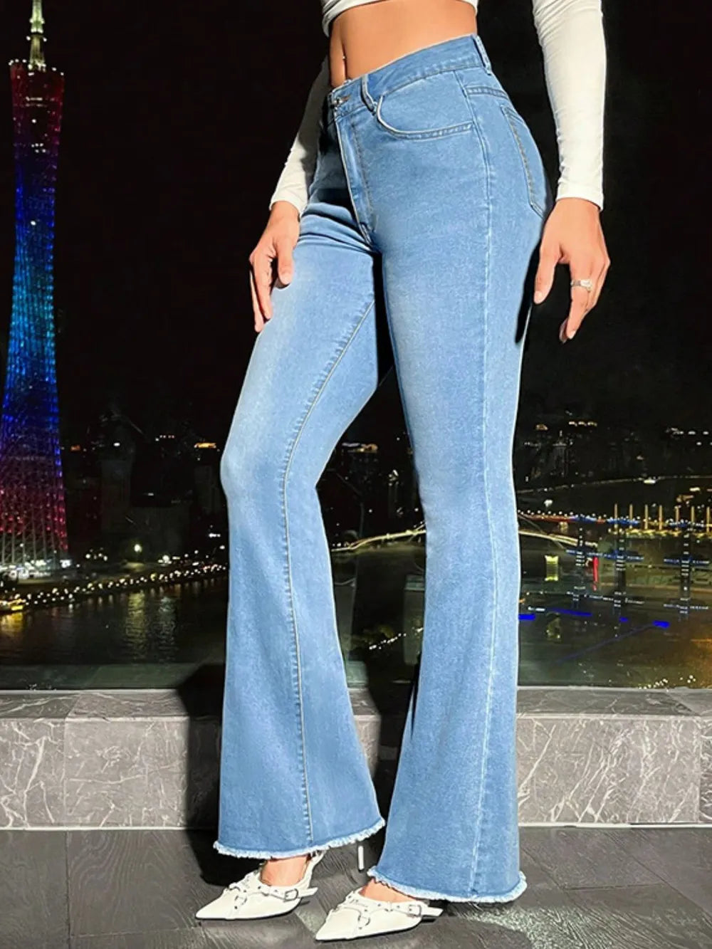 b0037f5c-f3fa-47e0-9f93-968cb84f3ace-Max