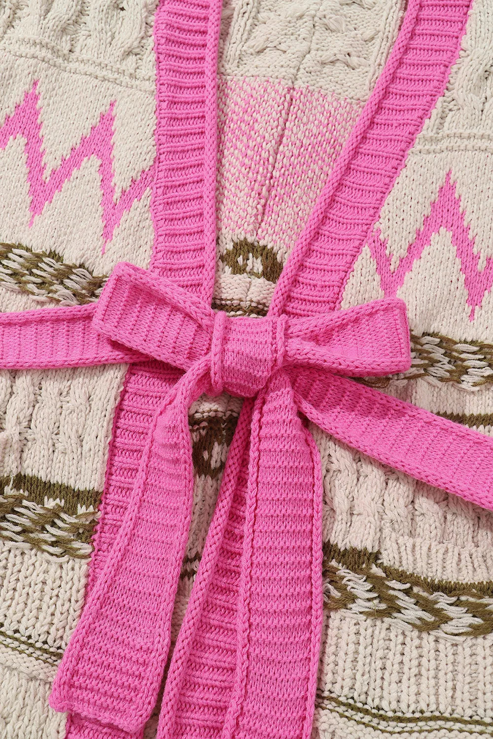 d8e6918f767648c8bf30b6d989f9694f-Max