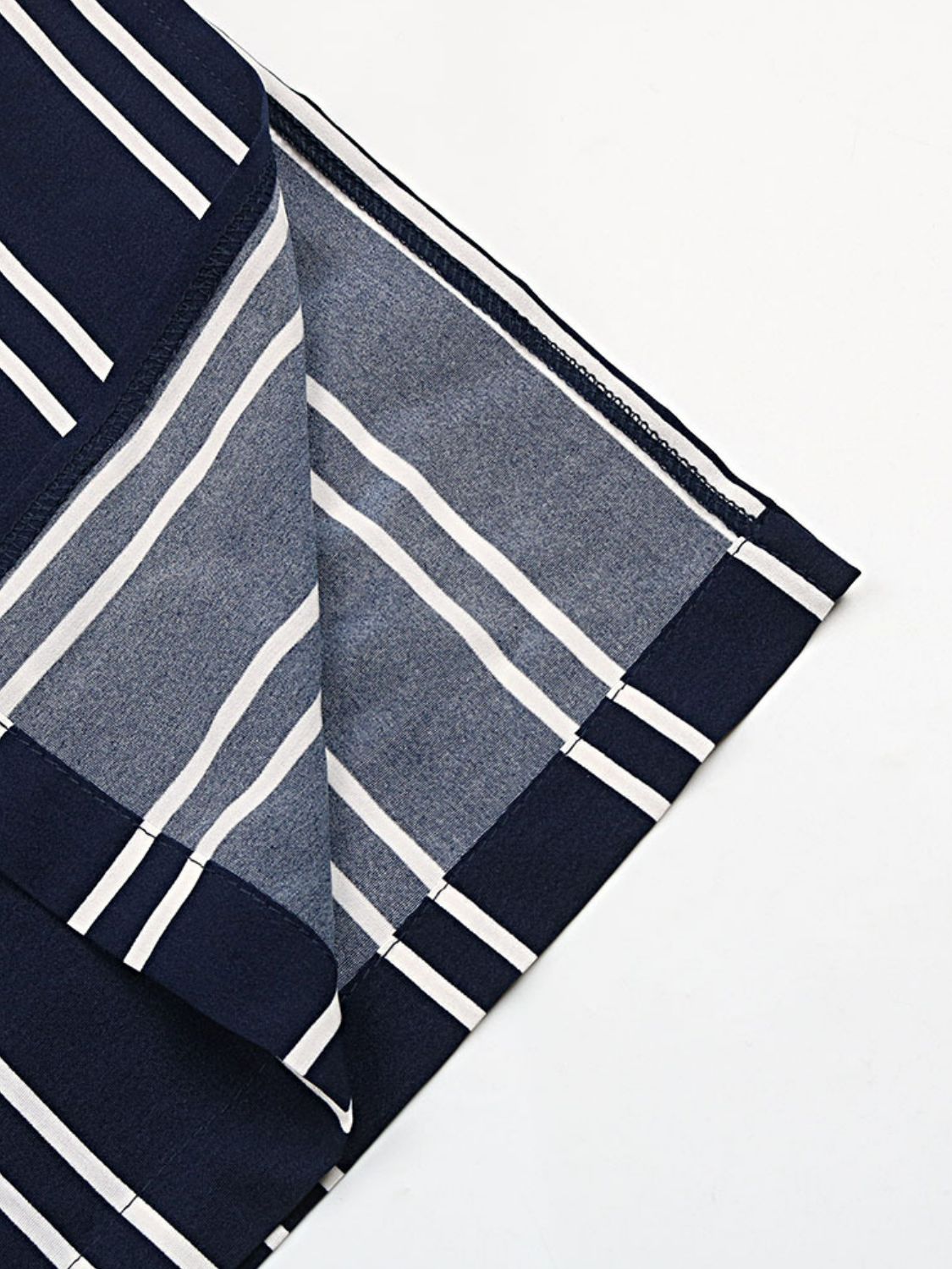 e02688814a2d4f9ba2cd4dc3513cb588-Max