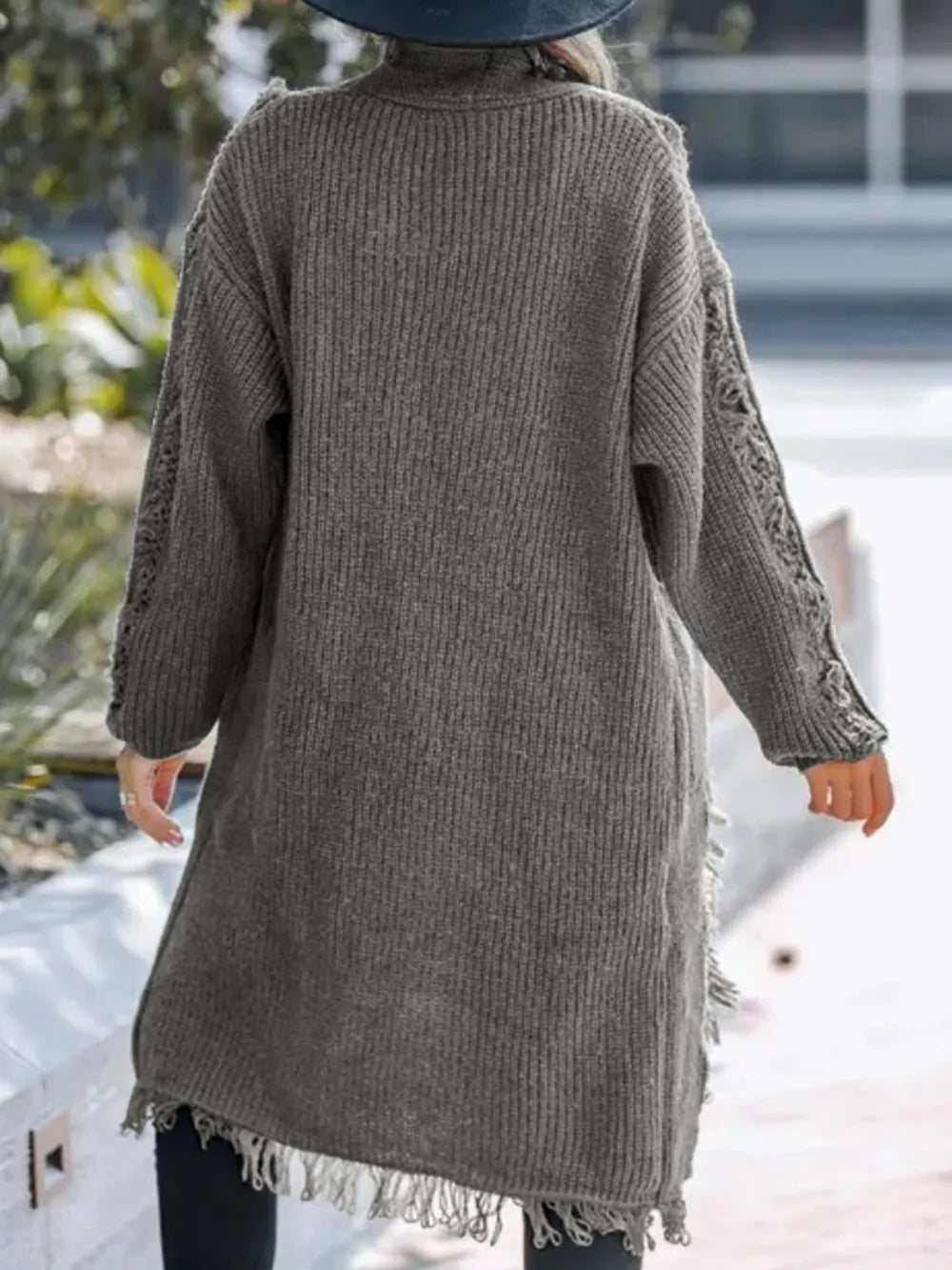 fe405a3c-135e-498e-b822-851d4335bd8b-Max